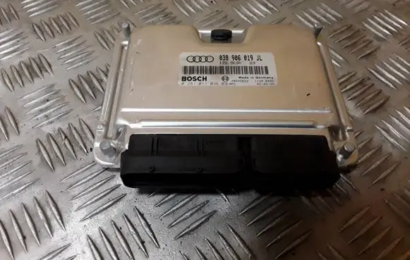 Audi A4 S4 B6 8E 8H Engine control unit/module 038906019JL 0281011036 28SA5652