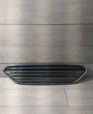 Ford Fiesta Front bumper lower grill C1BB-17B968-A
