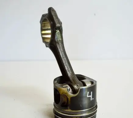 Piston