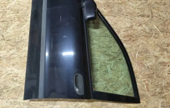 Volvo S40, V40 Front door