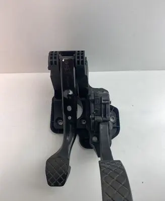 Volkswagen Polo V 6R Pedal assembly 6R1721058