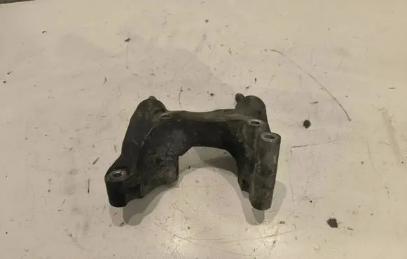 Ford Mondeo MK IV Engine mounting bracket 6G9Q6030A5