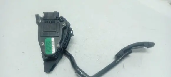 Audi A8 S8 D3 4E Accelerator throttle pedal 4E2723523C