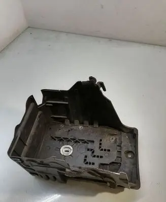 Volvo XC60 Battery tray 31294077