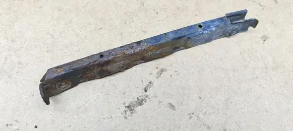 Mercedes-Benz E W211 Front bumper mounting bracket A2118801214