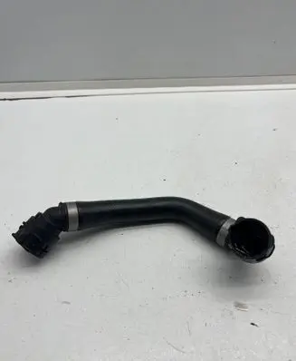 Mercedes-Benz Vito Viano W447 Engine coolant pipe/hose A4475014700