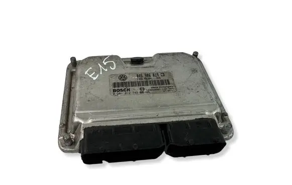 Skoda Fabia Mk2 (5J) Engine control unit/module 045906019CD 1039S20397 0281012749