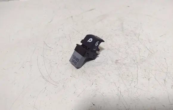 Seat Altea XL Electric window control switch 7L6959855B