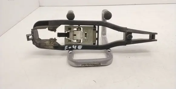 Front door exterior handle/bracket