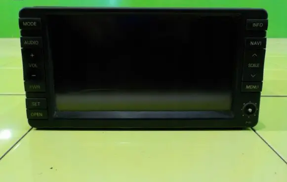 Peugeot 4007 Radio/CD/DVD/GPS head unit 8750A138