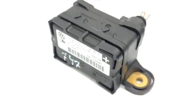 Porsche Cayenne (92A) ESP acceleration yaw rate sensor 7P0907652 10170106593 HH71G01A8V