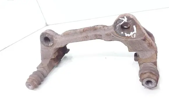 Volkswagen Golf VII Front Brake Caliper Pad/Carrier 