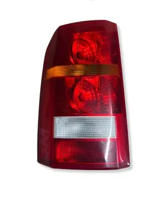 Land Rover Discovery 3 - LR3 Rear/tail lights 