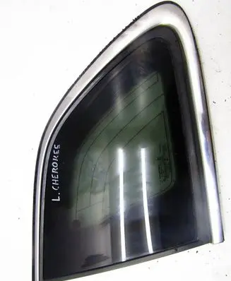 Jeep Cherokee Rear side window