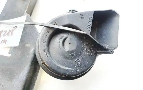 Audi Q7 4L Horn signal 024148 703881165