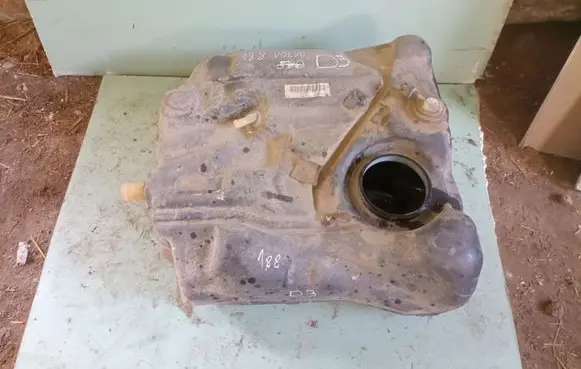 Volvo S40 Fuel tank V3M519002 Q30QA