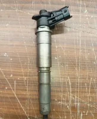 Fuel injector