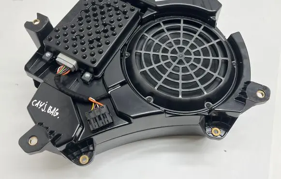 Porsche Cayenne (92A) Subwoofer speaker 7P5035481D 195295 3122720010