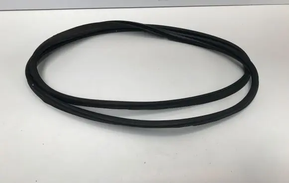 Volvo XC40 Seal rubber (tailgate) 32390331