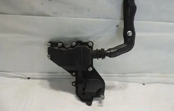 Ford Kuga II Breather hose/pipe 