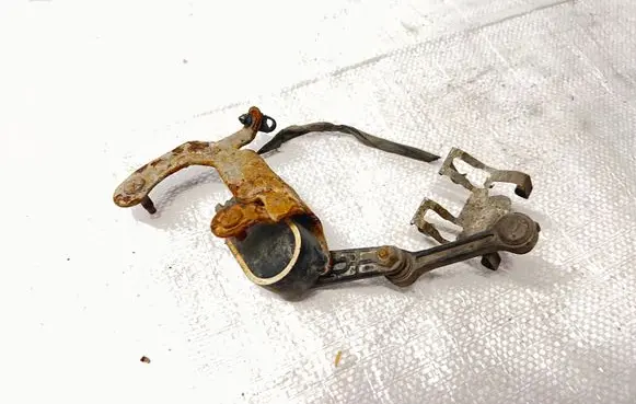 Mercedes-Benz C W205 Headlight/headlamp level sensor A0009053704