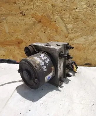 Mazda 323 ABS Pump BC4C437AQ