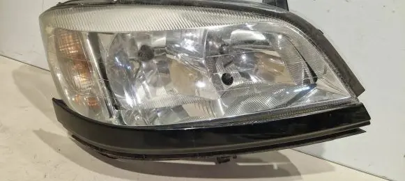 Opel Zafira A Headlight/headlamp 89100055