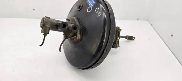 BMW 5 E34 Brake booster 1156958 11569589 343311569589