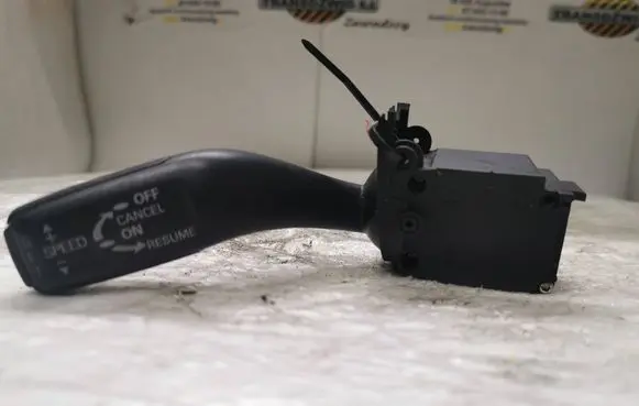 Audi A4 S4 B6 8E 8H Cruise control switch 8E0953521D 0712021300 KL001214404