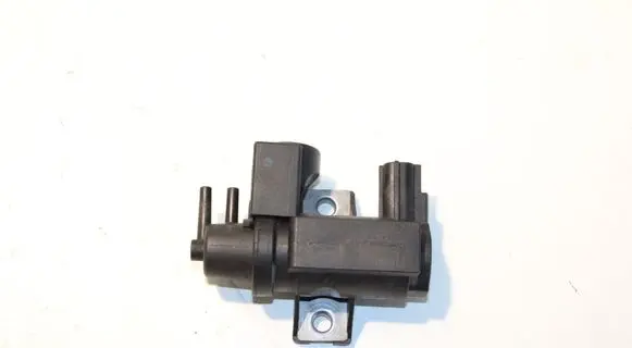 Toyota Auris 150 Turbo solenoid valve 258190R011