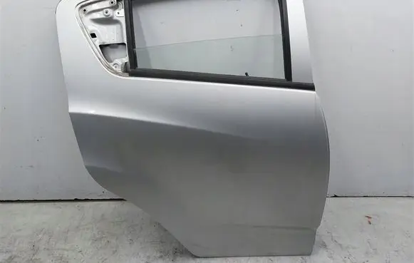 Chevrolet Spark Rear door 