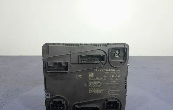 Porsche Cayenne (9PA) Comfort/convenience module 9Y0907064CK