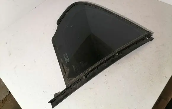 BMW 5 F10 F11 Rear vent window glass 