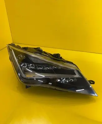 Seat Leon (5F) Headlight/headlamp 5F1941008B