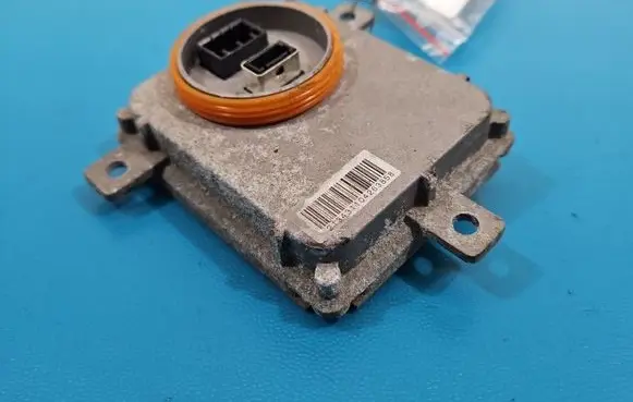 Volkswagen PASSAT B7 Headlight ballast module Xenon 8K0941597B IMPRK1579778