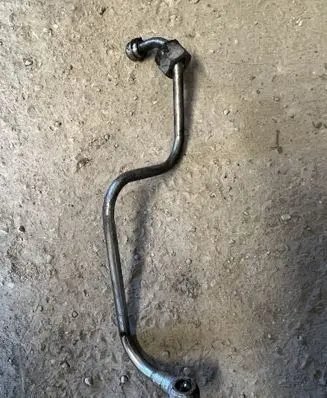 Dodge Nitro Turbo turbocharger oiling pipe/hose
