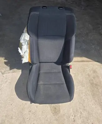 Toyota RAV 4 (XA40) Front passenger seat 