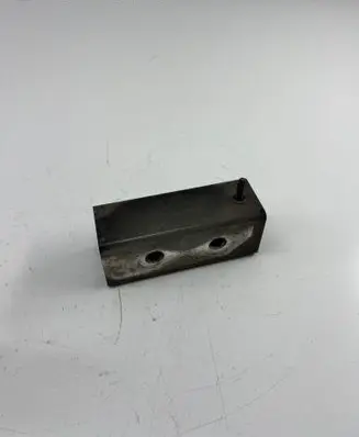 Land Rover Discovery 5 Front bumper cross member CPLA103A32AD