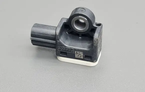 Ford Focus Airbag deployment crash/impact sensor C83HA 8M5T14B342AC