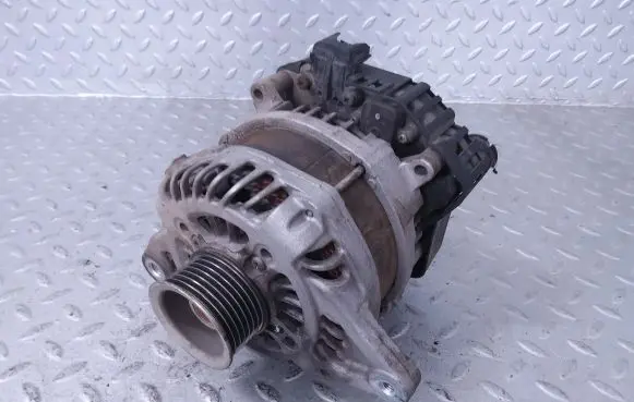 Suzuki Swift III Generator/alternator 9610081P12 C3TA0891B 3140081P00