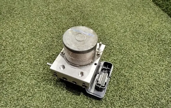 Renault Master III ABS Pump 476603593R 2265106516