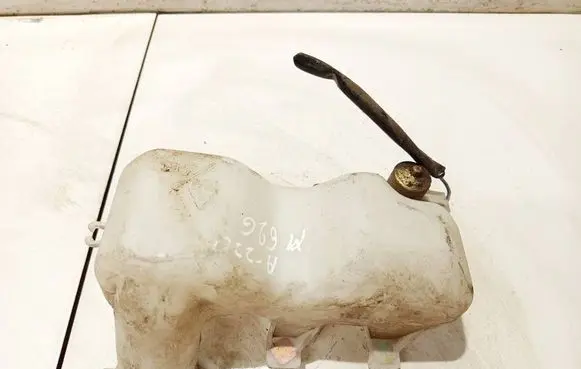 Mazda 626 Windshield washer fluid reservoir/tank 860141219 860141-219