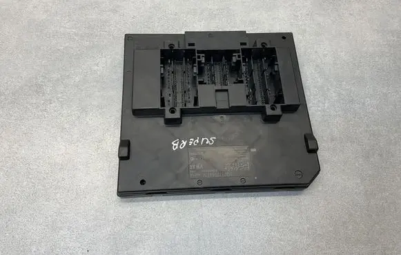 Skoda Superb B8 (3V) Comfort/convenience module 5Q0937084CN