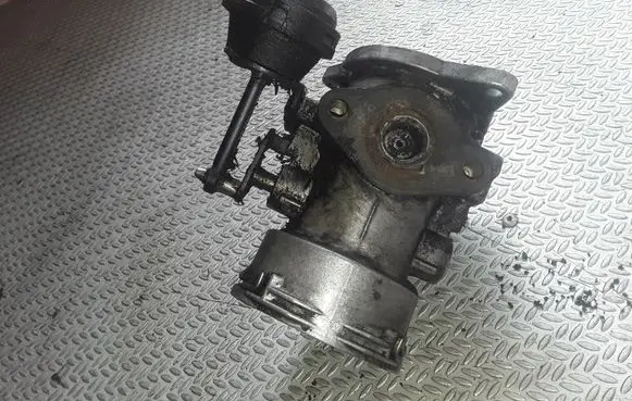Ford Galaxy EGR valve 038129637L