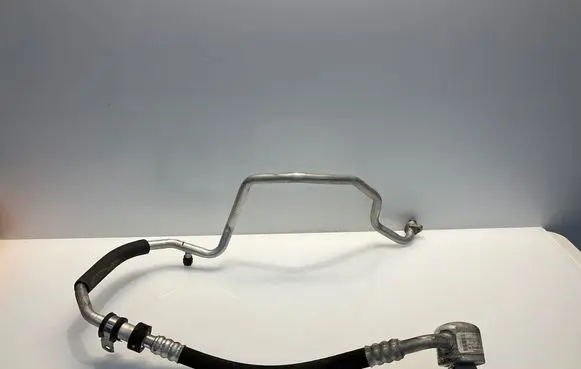 Mercedes-Benz GLK (X204) Air conditioning (A/C) pipe/hose A2048305015 2048305015