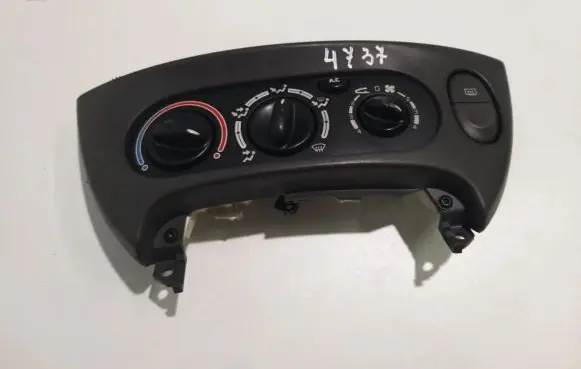 Renault Scenic I Climate control unit 7700841057 101589