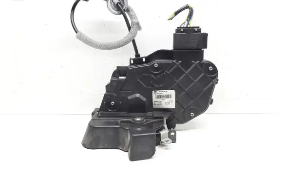 Volvo S80 Front door lock 31253674