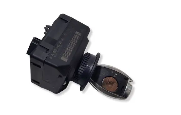 Mercedes-Benz E C207 W207 Ignition lock A2079052600AAA A2079052600 2079052600