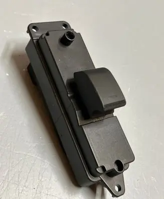 Mazda 6 Electric window control switch GS1E66380 03124620 K1827