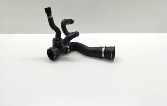 BMW 5 E60 E61 Engine coolant pipe/hose 7565815 756581501 17127565815